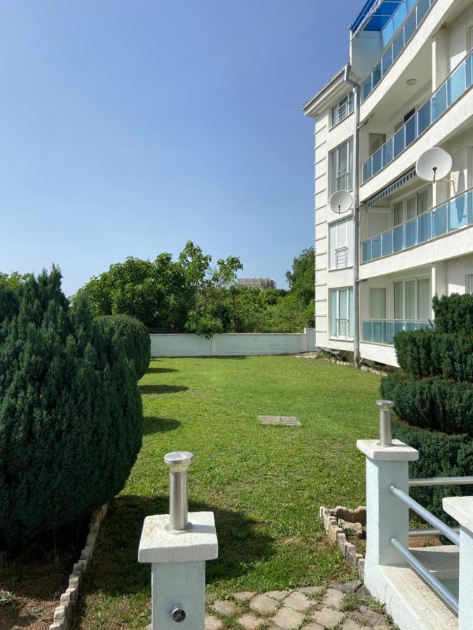 Aqua Blue Apartment Peštani Exteriér fotografie